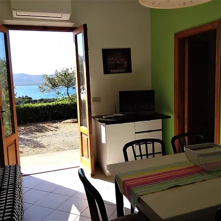 La Casa Sul Tramonto - - Services Included Ferienhaus